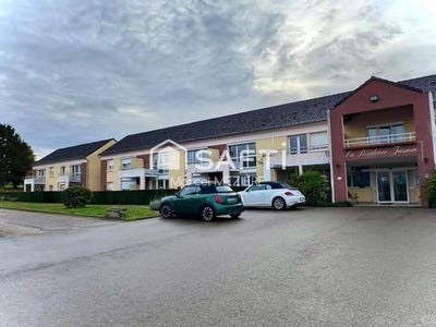 /international/fr/thorigny-sur-oreuse-burgundy-310109226453/