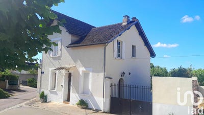 /international/fr/saint-aubin-sur-yonne-burgundy-310101276573/