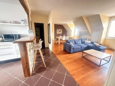 /international/fr/nevers-burgundy-310108674176/