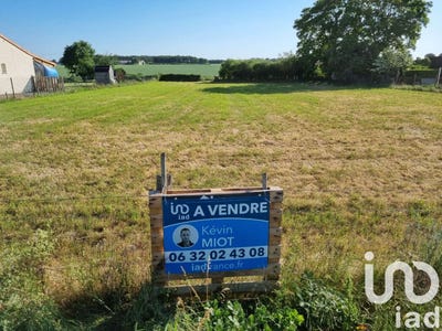 /international/fr/thenezay-charente-310105103109/