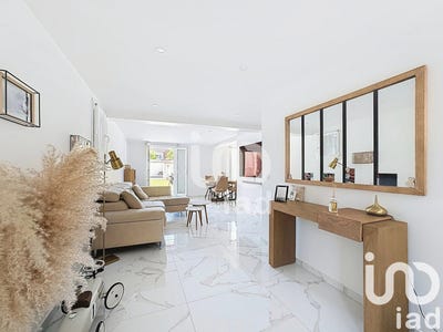 /international/fr/quincy-sous-senart-ile-de-france-310099591899/