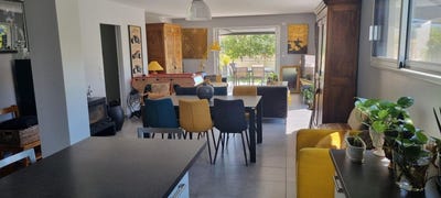 /international/fr/chatuzange-le-goubet-rhone-310106681931/