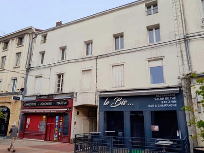 /international/fr/montceau-les-mines-burgundy-310108137520/