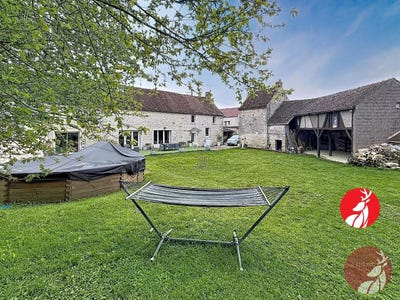 /international/fr/puiseaux-centre-val-de-loire-310106973345/