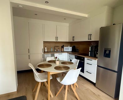 /international/fr/lons-le-saunier-franche-comte-310105533206/
