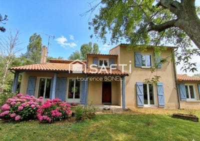 /international/fr/prahecq-charente-310107706997/