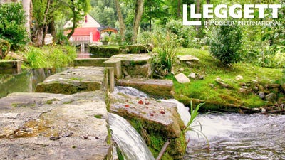 /international/fr/oloron-sainte-marie-aquitaine-310098116960/