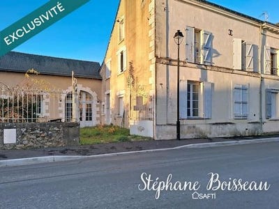 /international/fr/vaas-pays-de-la-loire-310105821967/