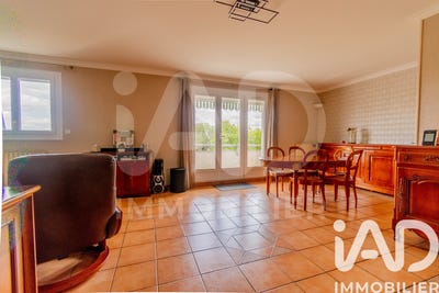 /international/fr/blois-centre-val-de-loire-310106402277/