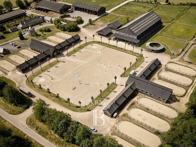 /international/fr/nantes-pays-de-la-loire-310108464849/
