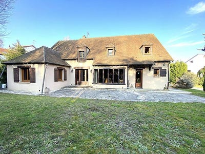 /international/fr/clamart-ile-de-france-310100962548/