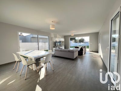 /international/fr/l-ile-d-olonne-pays-de-la-loire-310101412653/