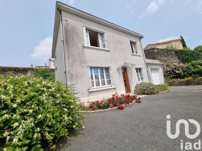 /international/fr/les-epesses-pays-de-la-loire-310100008953/