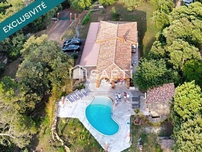 /international/fr/les-arcs-provence-alpes-cote-d-azur-310100058595/
