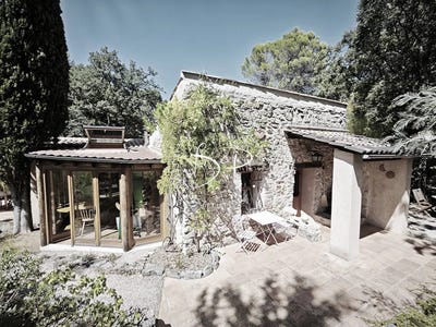 /international/fr/lorgues-provence-alpes-cote-d-azur-310108315566/