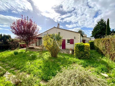 /international/fr/mirambeau-charente-310106834991/