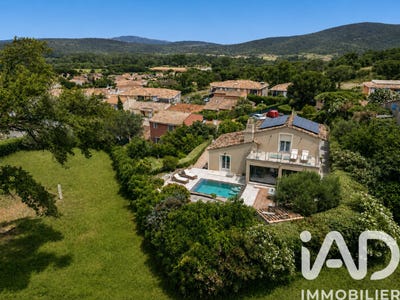 /international/fr/cogolin-provence-alpes-cote-d-azur-310108671213/