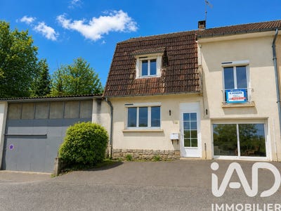 /international/fr/lafeuillade-en-vezie-auvergne-310104932354/