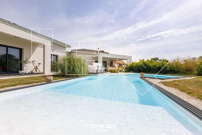 /international/fr/chapdes-beaufort-auvergne-310108953495/?lang=fr