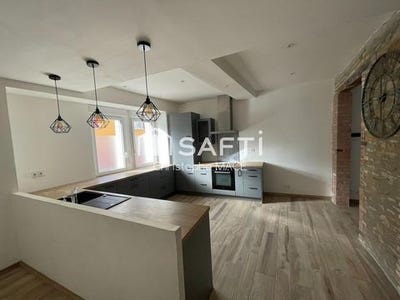 /international/fr/quelaines-saint-gault-pays-de-la-loire-310105210406/