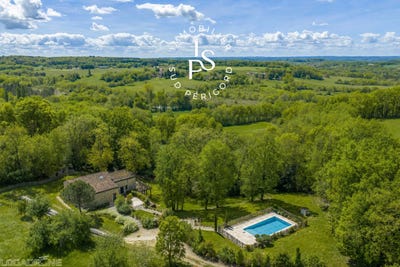 /international/fr/monpazier-aquitaine-310107625779/