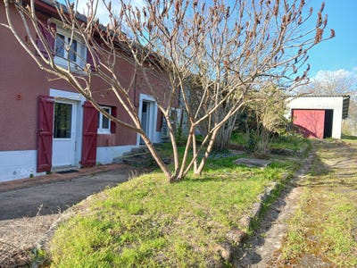 /international/fr/roumazieres-loubert-charente-310104524603/