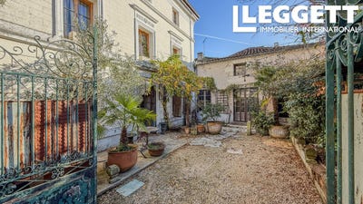 /international/fr/feuillade-charente-310108053994/