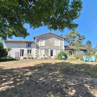 /international/fr/mussidan-aquitaine-310110165063/