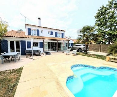 /international/fr/la-chevroliere-pays-de-la-loire-310106222563/