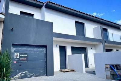 /international/fr/canohes-languedoc-roussillon-310099622873/