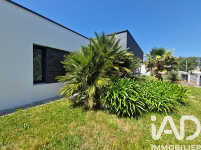 /international/fr/saint-hilaire-de-riez-pays-de-la-loire-310108562985/