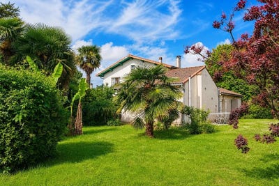 /international/fr/floirac-charente-310108465923/