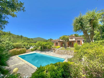 /international/fr/ste-maxime-hh-15815258-sainte-maxime-provence-alpes-cote-d-azur-310100959266/
