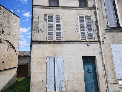 /international/fr/jarnac-charente-310106283156/