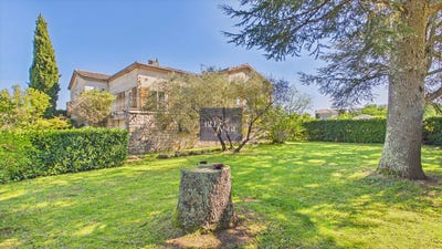 /international/fr/berrias-et-casteljau-rhone-310109642582/