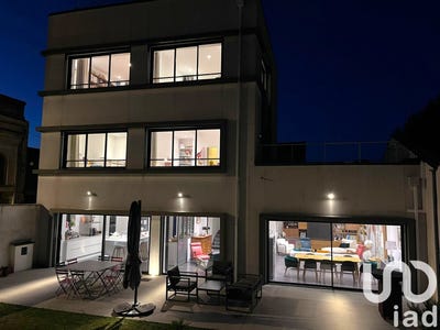 /international/fr/cognac-charente-310100369632/