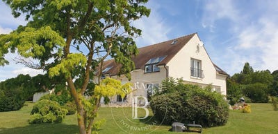 /international/fr/dammartin-en-serve-ile-de-france-310100605268/