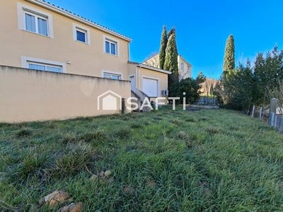 /international/fr/castres-midi-pyrenees-310104892745/