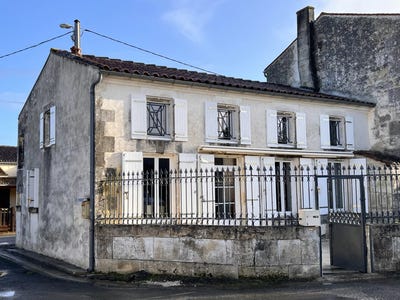 /international/fr/ecoyeux-charente-310105236061/