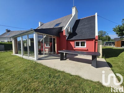 /international/fr/poullan-sur-mer-brittany-310100364840/