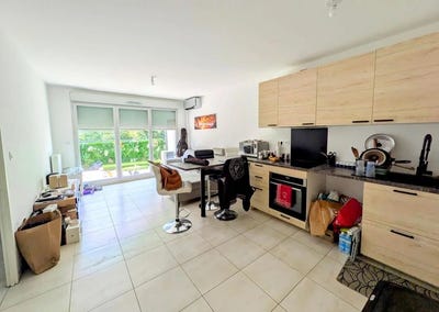 /international/fr/toulon-charente-310107886906/