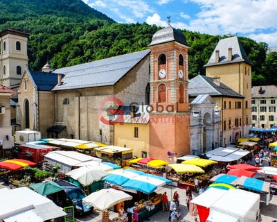 /international/fr/moutiers-burgundy-310104985917/