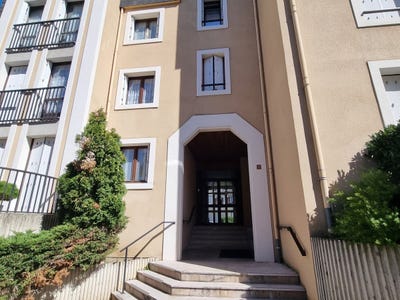/international/fr/la-chatre-centre-val-de-loire-310110357756/