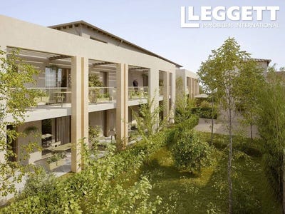 /international/fr/uzes-languedoc-roussillon-310099499574/