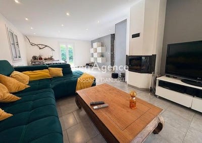 /international/fr/caen-la-basse-normandie-310108704606/