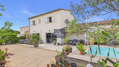 /international/fr/vagnas-rhone-310107980467/