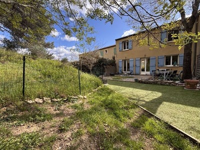 /international/fr/lodeve-languedoc-roussillon-310108596668/