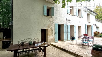 /international/fr/sarrians-provence-alpes-cote-d-azur-310100859280/?lang=zh-tw