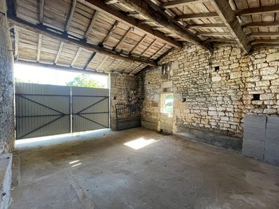 /international/fr/pont-l-abbe-d-arnoult-charente-310107008945/