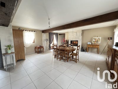 /international/fr/coudrecieux-pays-de-la-loire-310098798275/?lang=zh-cn
